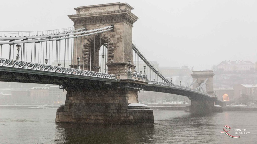 Winter snowfall on the Chain Bridge in Budapest